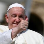 El papa Francisco será dado de alta hoy; “su vida corrió peligro dos veces”