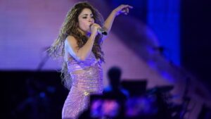 Alertan de posible contagio masivo por sarampión en un concierto de Shakira en EE.UU.