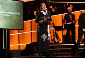 Aída Cuevas prepara concierto en Bellas Artes por 50 años de carrera “en un género de hombres”
