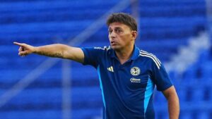 Ángel Villacampa ve con emoción el próximo clásico de América Femenil: “Va a estar duro”