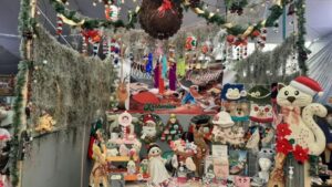 Policía de CdMx emite recomendaciones para comerciantes en época navideña