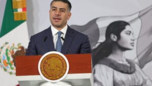 García Harfuch descarta terrorismo en explosión de coche en Michoacán