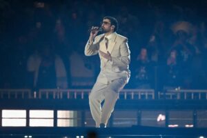 Bad Bunny convierte al Estadio GNP en la catedral mundial del ‘perreo’