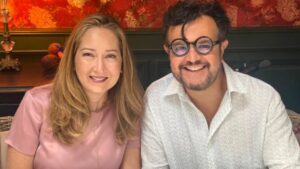 Confirman que Aleks Syntek está en rehabilitación y desmienten que se divorció de Karen Coronado