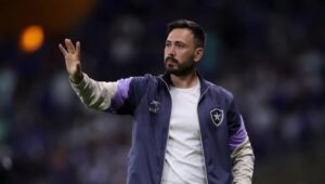 Davide Ancelotti deja de ser director técnico del Botafogo