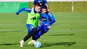 Tigres cierra la semana con trabajo táctico para resolver las ausencias en la defensa