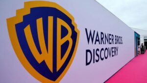 Warner Bros rechaza oferta revisada de Paramount, pero negociarán una semana