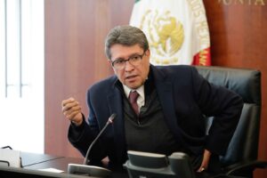 Ricardo Monreal llama a debatir con moderación la reforma electoral y confirma respaldo de Morena