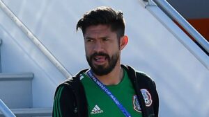 Oribe Peralta lamenta la lesión de Malagón y le manda ánimos