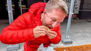 No aguantó el chile… turista alemán pierde demanda de 100 mil dólares contra taquería mexicana