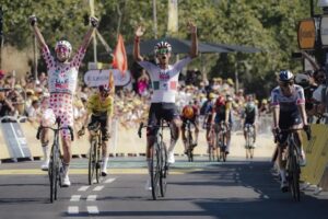 Isaac del Toro hace historia con triunfo de etapa en el Tour de Francia