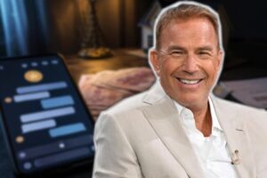 Mujer pierde más de 42 mil pesos tras creer que hablaba con Kevin Costner