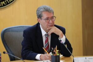 Ricardo Monreal anunció inicio del proceso para seleccionar a tres consejerías del INE