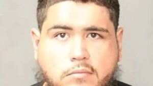 Discusión por el picante de unas enchiladas termina en tragedia: joven asesina a su primo en Nuevo México