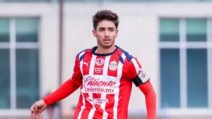 Isaác Brizuela señala que jugadores promesas de Chivas pueden dar el salto a Europa