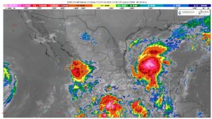 La tormenta tropical Isaias en el golfo de México ocasionará lluvias intensas en Yucatán y Campech