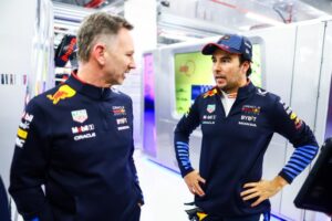 Horner revela cómo Red Bull priorizó a Verstappen sobre “Checo” Pérez
